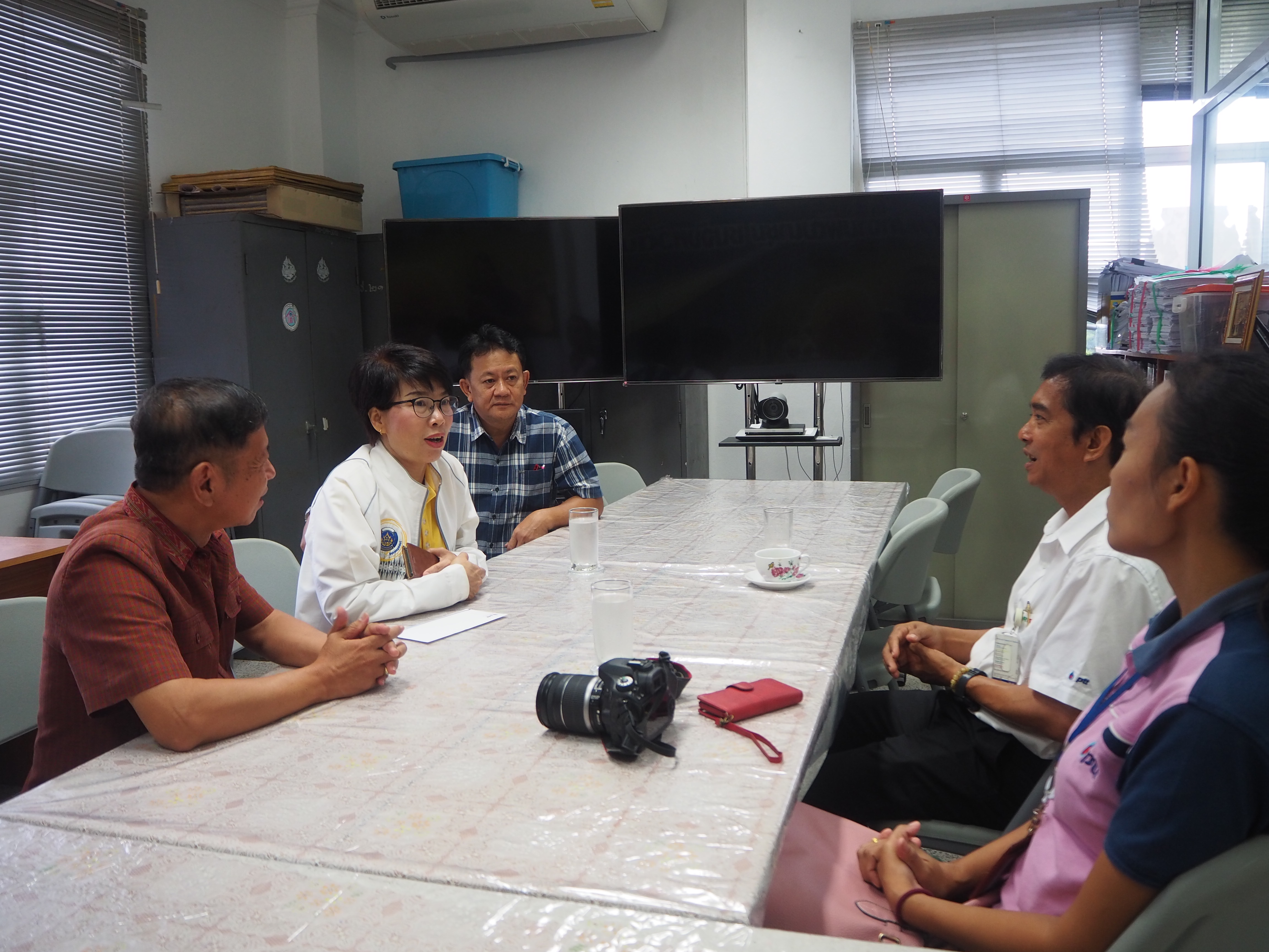 รับมอบเงินบริจาค