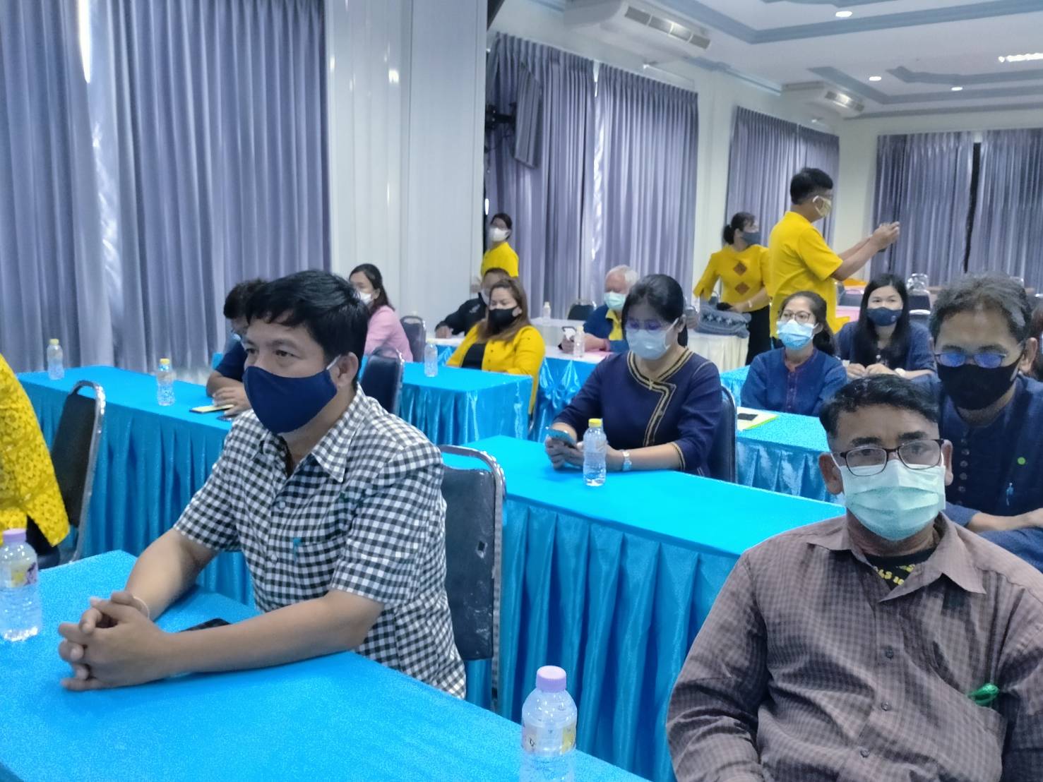 กิจกรรมส่งมอบปุ๋ยอินทรีย์ชีวภาพ เพื่อดำเนินงานตามโครงการ “น้อมนำ แนวพระราชดำริของสมเด็จพระกนิษฐาธิราชเจ้า กรมสมเด็จพระเทพ รัตนราชสุดาฯ สยามบรมราชกุมารี สู่แผนปฏิบัติการ ๙๐ วัน ปลูกผัก สวนครัว เพื่อสร้างความมั่นคงทางอาหาร”