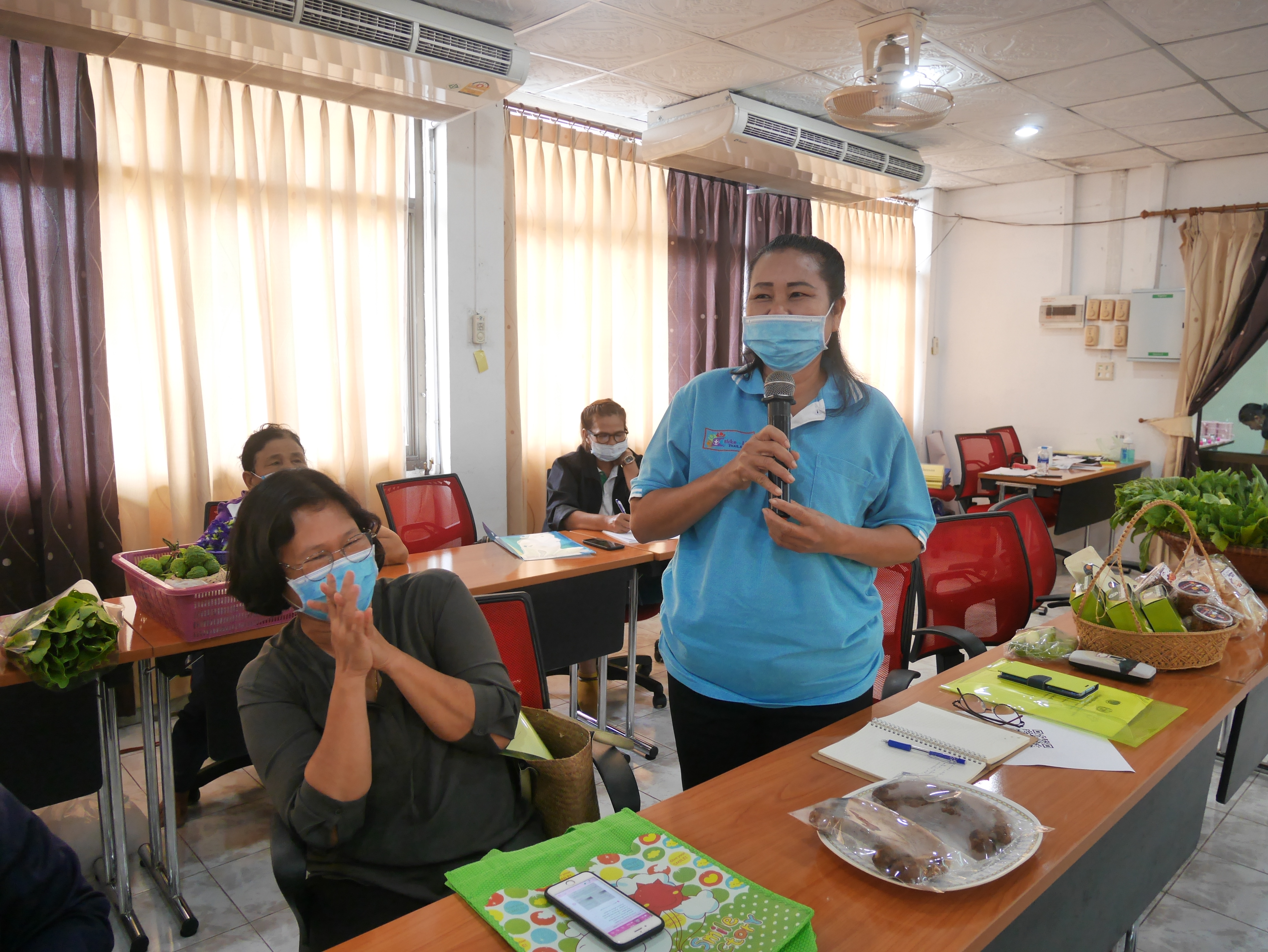 ประชุมเชิงปฏิบัติการ สร้างรายได้จากกิจกรรมอาหารปลอดภัย (4 ร)