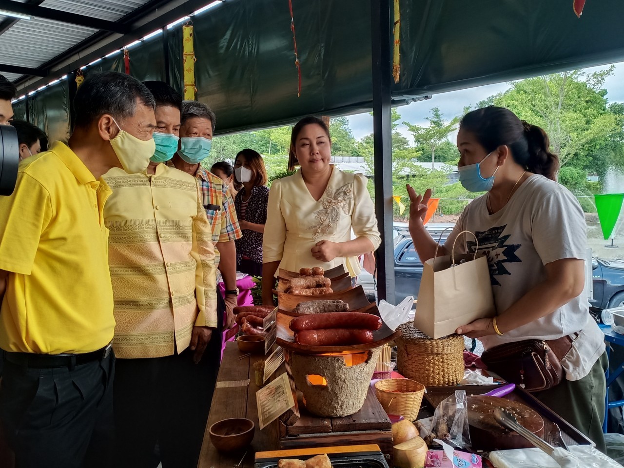 ผนึกกำลังOTOP นครนายก ร่วมจำหน่ายที่ ตลาด The Coin (เดอะคอย)นครนายก