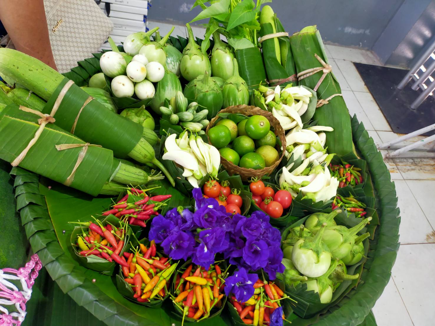 “การจัดกิจกรรมตลาดสีเขียว “Pakphli Green Market”