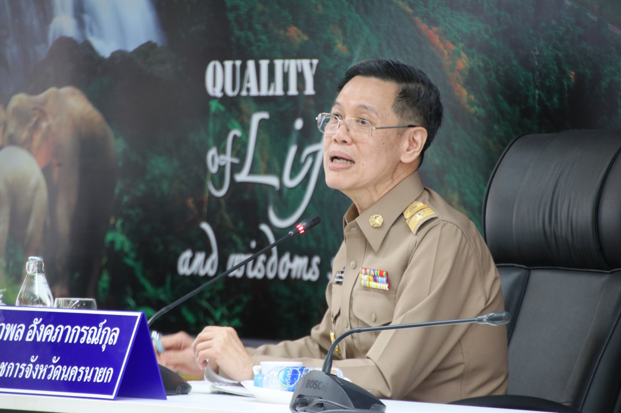 ผู้ว่าราชการจังหวัดนครนายกคนใหม่ เดินทางมารับตำแหน่งพร้อมมอบนโยบาย