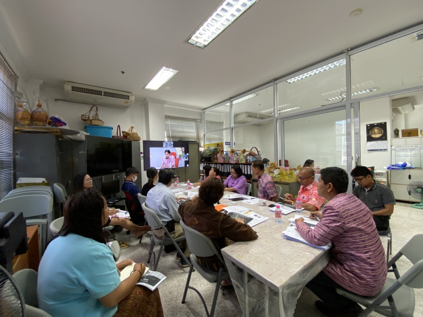 แนวทางการคัดเลือกบุคคลเพื่อจัดจ้างเป็นลูกจ้างเหมาบริการปฏิบัติภารกิจตามโครงการพัฒนาพื้นที่ต้นแบบการพัฒนาคุณภาพชีวิตตามหลักทฤษฎีใหม่ประยุกต์สู่ “โคกหนองนาโมเดล”