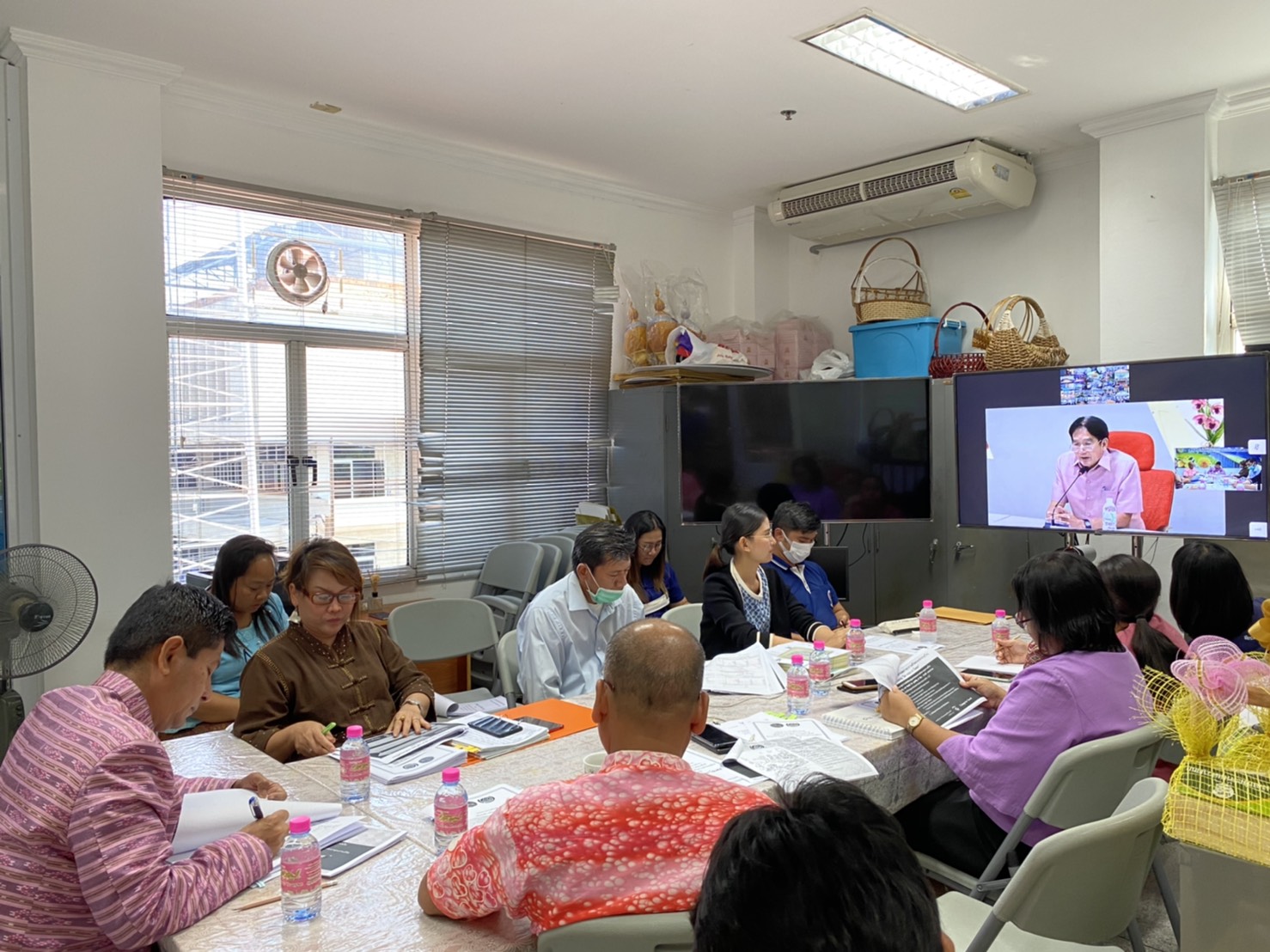 แนวทางการคัดเลือกบุคคลเพื่อจัดจ้างเป็นลูกจ้างเหมาบริการปฏิบัติภารกิจตามโครงการพัฒนาพื้นที่ต้นแบบการพัฒนาคุณภาพชีวิตตามหลักทฤษฎีใหม่ประยุกต์สู่ “โคกหนองนาโมเดล”