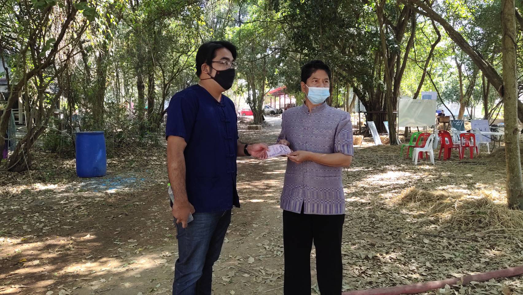 โครงการพัฒนาพื้นที่ต้นแบบการพัฒนาคุณภาพชีวิตตามหลักทฤษฎีใหม่ ประยุกต์สู่ “โคก หนอง นา โมเดล”  ณ วัดดงละคร  ตำบล ดงละคร อำเภอเมืองนครนายก จังหวัดนครนายก