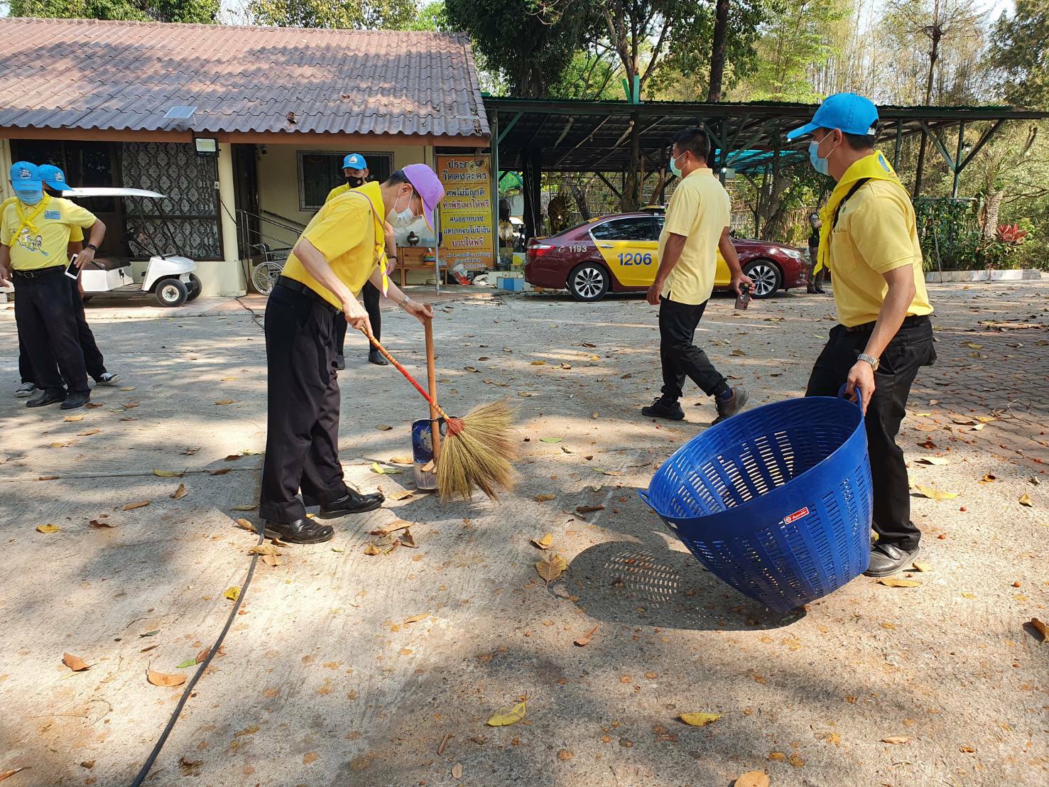 พช.นครนายก จัดกิจกรรมส่งมอบศูนย์เรียนรู้ระดับจังหวัด “โคกหนองนาโมเดลวัดดงละคร” โดยใช้หลัก“บวร” ในการขับเคลื่อนและสืบสาน รักษา ต่อยอด ศาสตร์พระราชา เพื่อพัฒนาคุณภาพชีวิตของคนไทยอย่างยั่งยืน