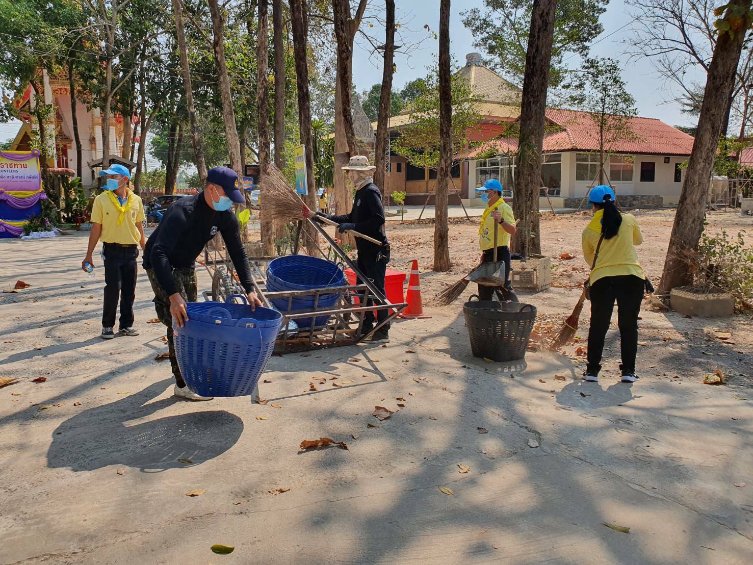 พช.นครนายก จัดกิจกรรมส่งมอบศูนย์เรียนรู้ระดับจังหวัด “โคกหนองนาโมเดลวัดดงละคร” โดยใช้หลัก“บวร” ในการขับเคลื่อนและสืบสาน รักษา ต่อยอด ศาสตร์พระราชา เพื่อพัฒนาคุณภาพชีวิตของคนไทยอย่างยั่งยืน