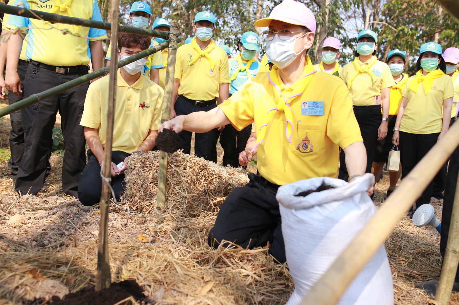 พช.นครนายก จัดกิจกรรมส่งมอบศูนย์เรียนรู้ระดับจังหวัด “โคกหนองนาโมเดลวัดดงละคร” โดยใช้หลัก“บวร” ในการขับเคลื่อนและสืบสาน รักษา ต่อยอด ศาสตร์พระราชา เพื่อพัฒนาคุณภาพชีวิตของคนไทยอย่างยั่งยืน