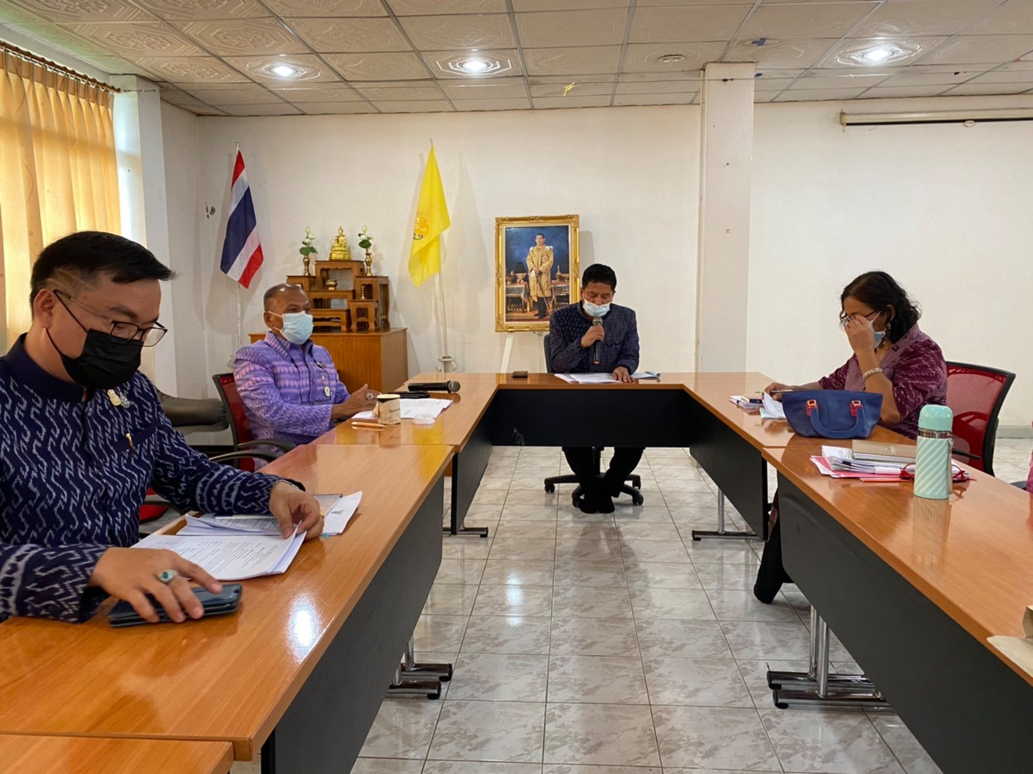 พช.นครนายก ประชุมเจ้าหน้าที่เพื่อขับเคลื่อนงาน พช.