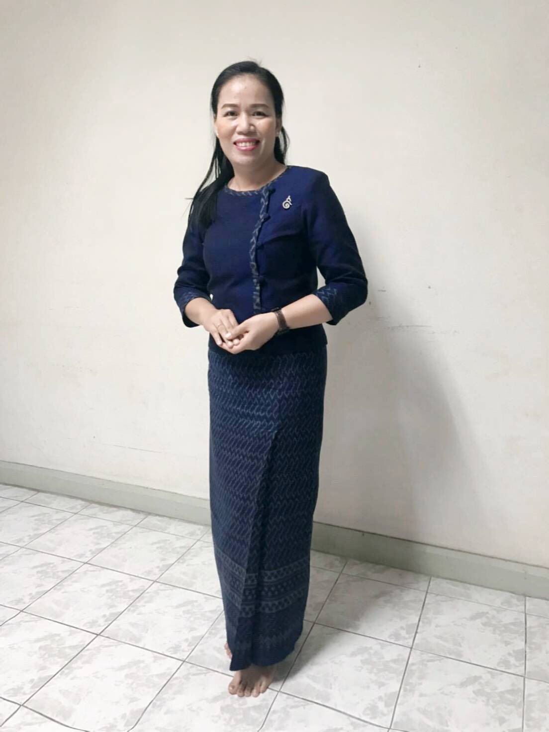 สำนักงานพัฒนาชุมชนจังหวัดนครนายก  เชิญชวนการสวมใส่ผ้าไทย “ผ้าไทย ใส่ให้สนุก”  สืบสาน อนุรักษ์ศิลป์ผ้าถิ่นไทย ดำรงไว้ในแผ่นดิน  ความสุขที่ได้เลือกใช้ศิลปะหัตถกรรมไทยเพื่อให้รายได้กลับสู่ชุมชน