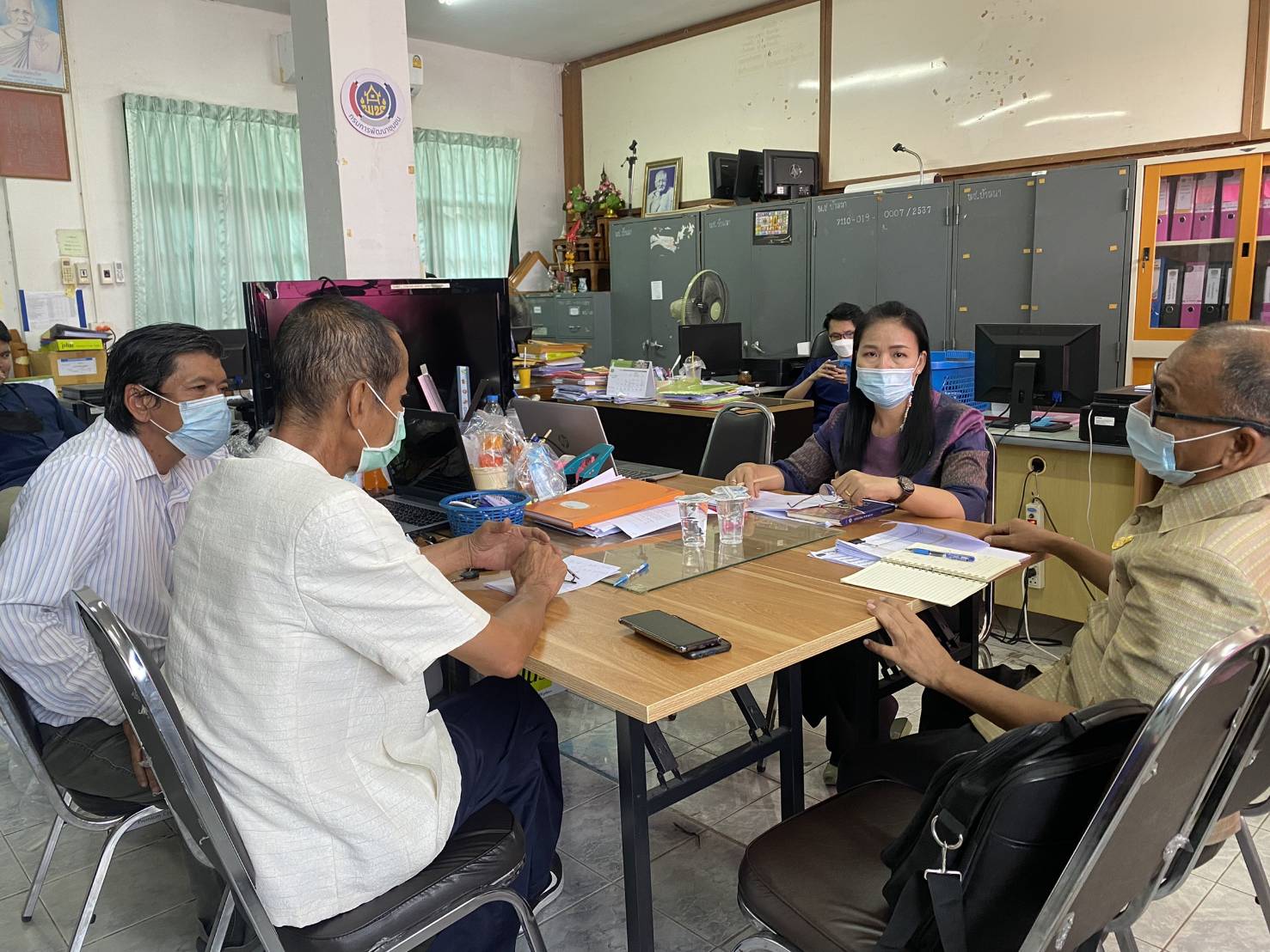 พช.นครนายก จัดทีมลงพื้นที่อำเภอบ้านนา สนับสนุนกิจกรรม โคก หนอง นา โมเดล