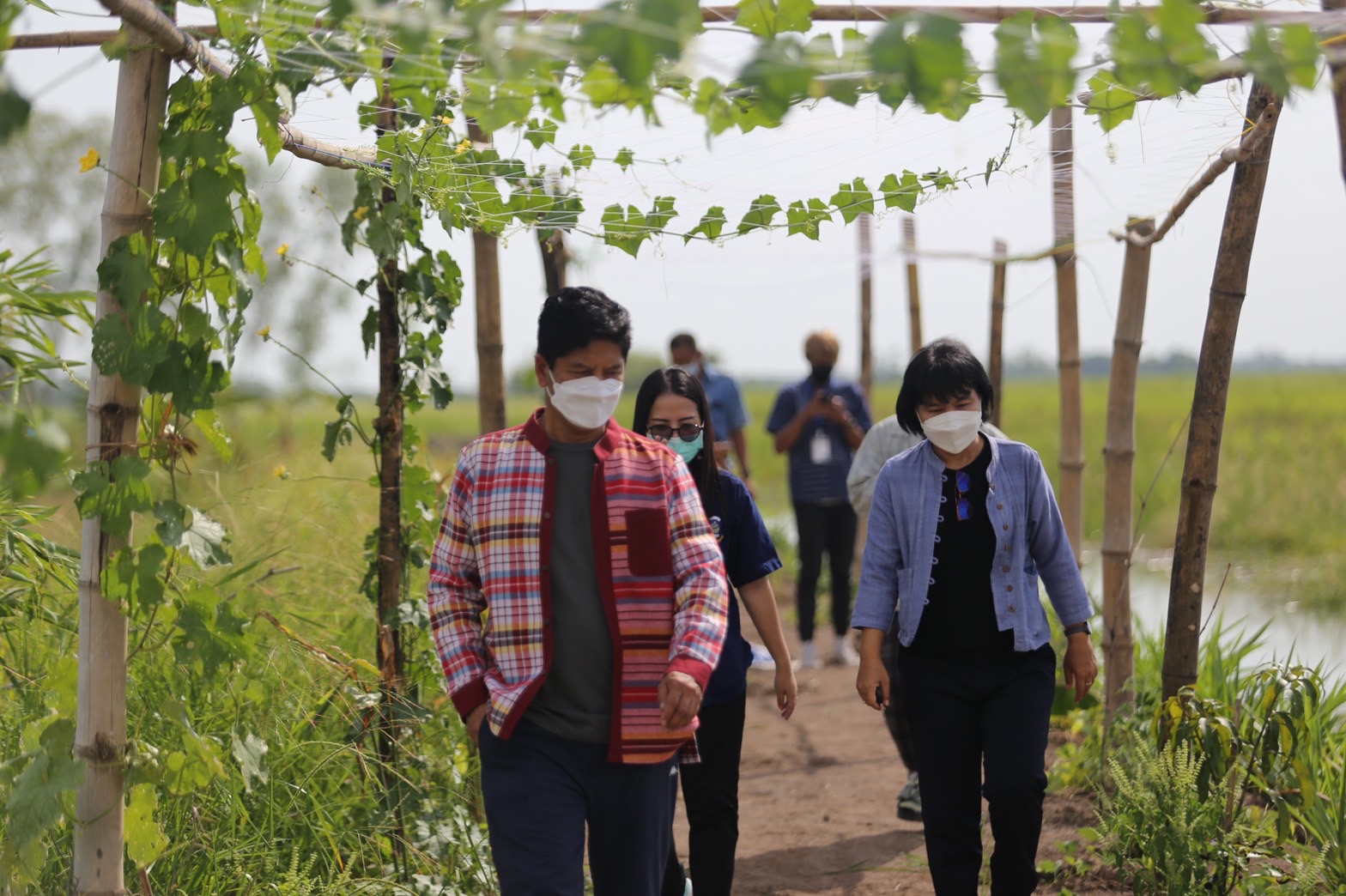 จังหวัดนครนายก มุ่งมั่นส่งเสริม สนับสนุนการขับเคลื่อนโครงการ “โคก หนอง นา วิถีพอเพียง” เพื่อความสุขที่ยั่งยืน ภายใต้วิสัยทัศน์ นครนายกเมืองน่าอยู่