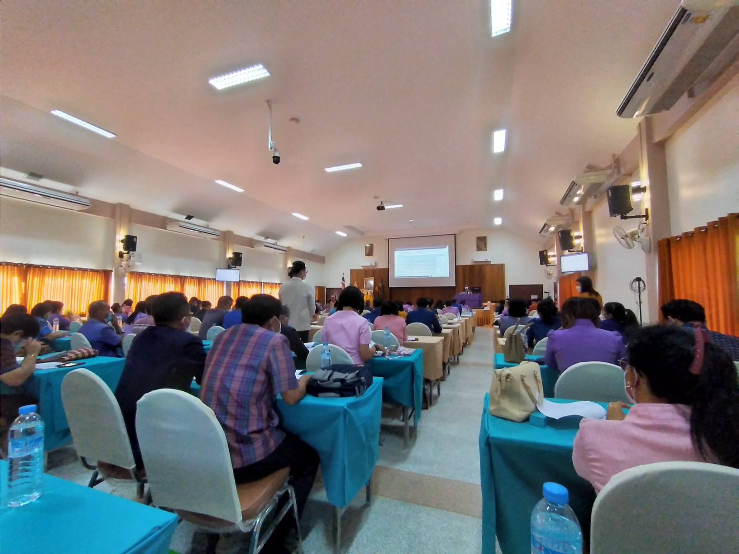 ??พช.นครนายก ร่วมประชุมเชิงปฏิบัติการตรวจติดตามผลการดำเนินงานของหน่อยรับตรวจ รายไตรมาส ครั้งที่ 1/2565