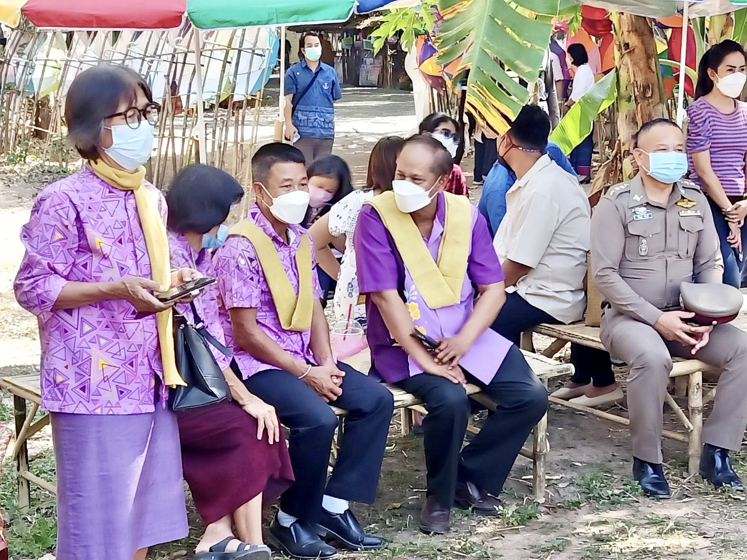 ??พช.นครนายก ร่วมงานประชาสัมพันธ์เชิญชวนประชาชนและนักท่องเที่ยวเข้ามาเยี่ยมชม ตลาดน้ำดงละคร