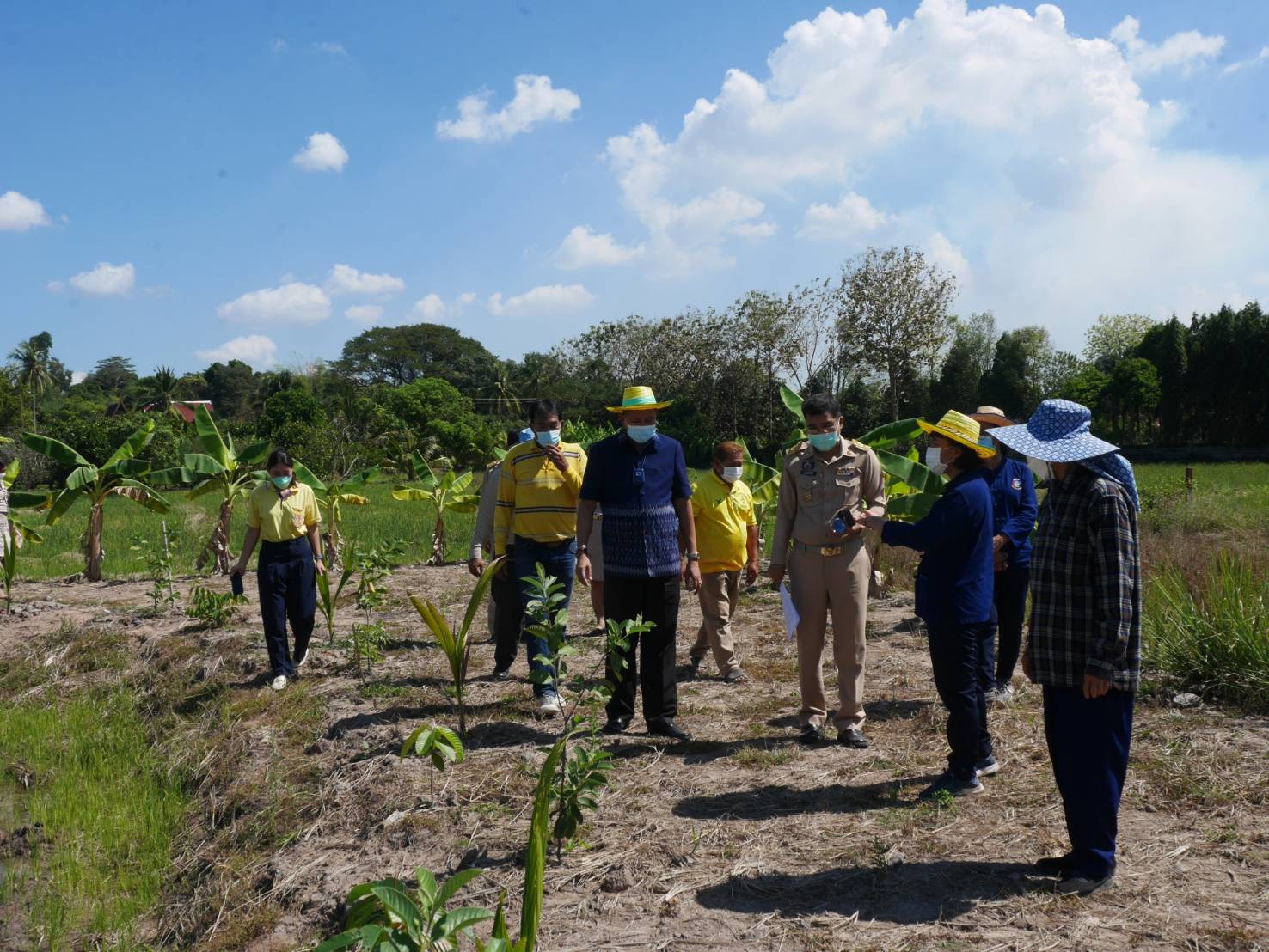 ??พช.นครนายก ร่วมต้อนรับการติดตามโครงการพัฒนาพื้นที่ต้นแบบการพัฒนาคุณภาพชีวิตตามหลักทฤษฎีใหม่ประยุกต์สู่ “โคก หนอง นา โมเดล” ของผู้ตรวจราชการกระทรวงมหาดไทย