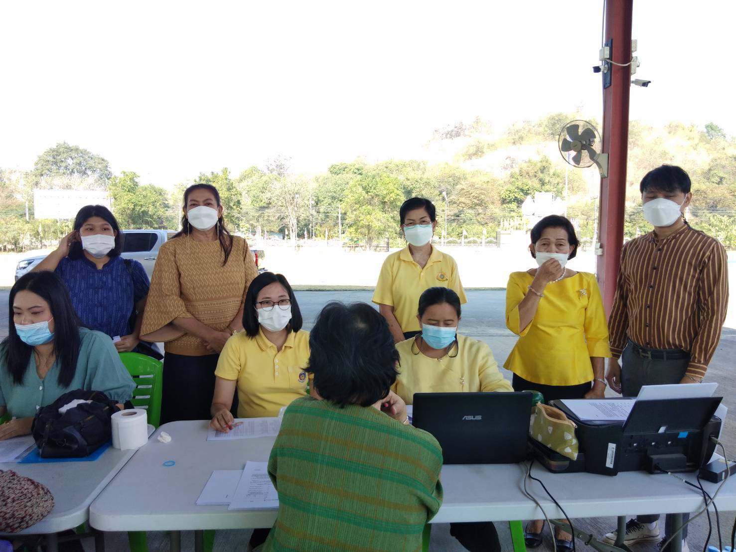 ?พช.นครนายก ติดตามการชำระหนี้?กองทุนพัฒนาบทบาทสตรี นำร่องตำบลสาริกา?‍♀️