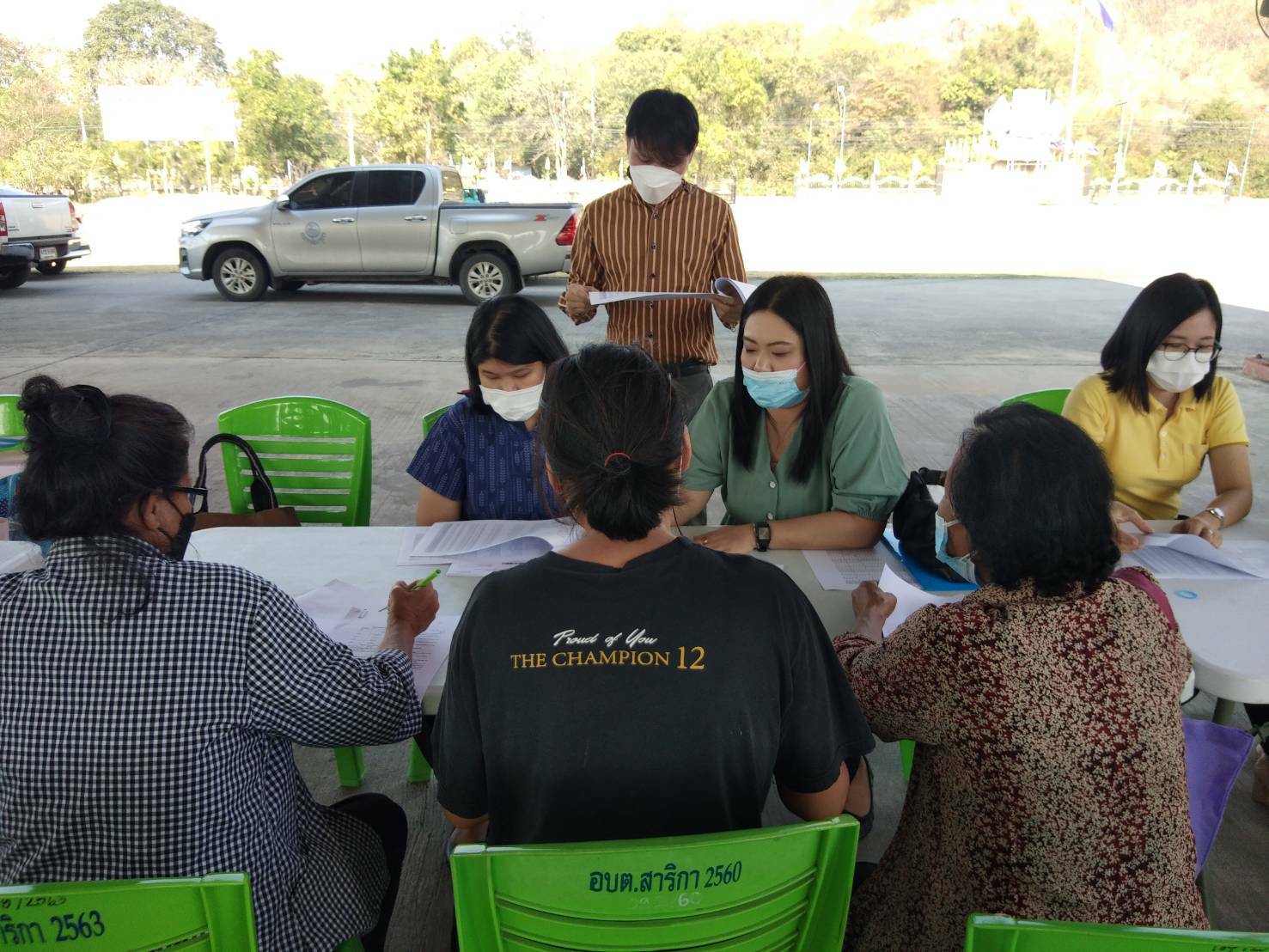 ?พช.นครนายก ติดตามการชำระหนี้?กองทุนพัฒนาบทบาทสตรี นำร่องตำบลสาริกา?‍♀️