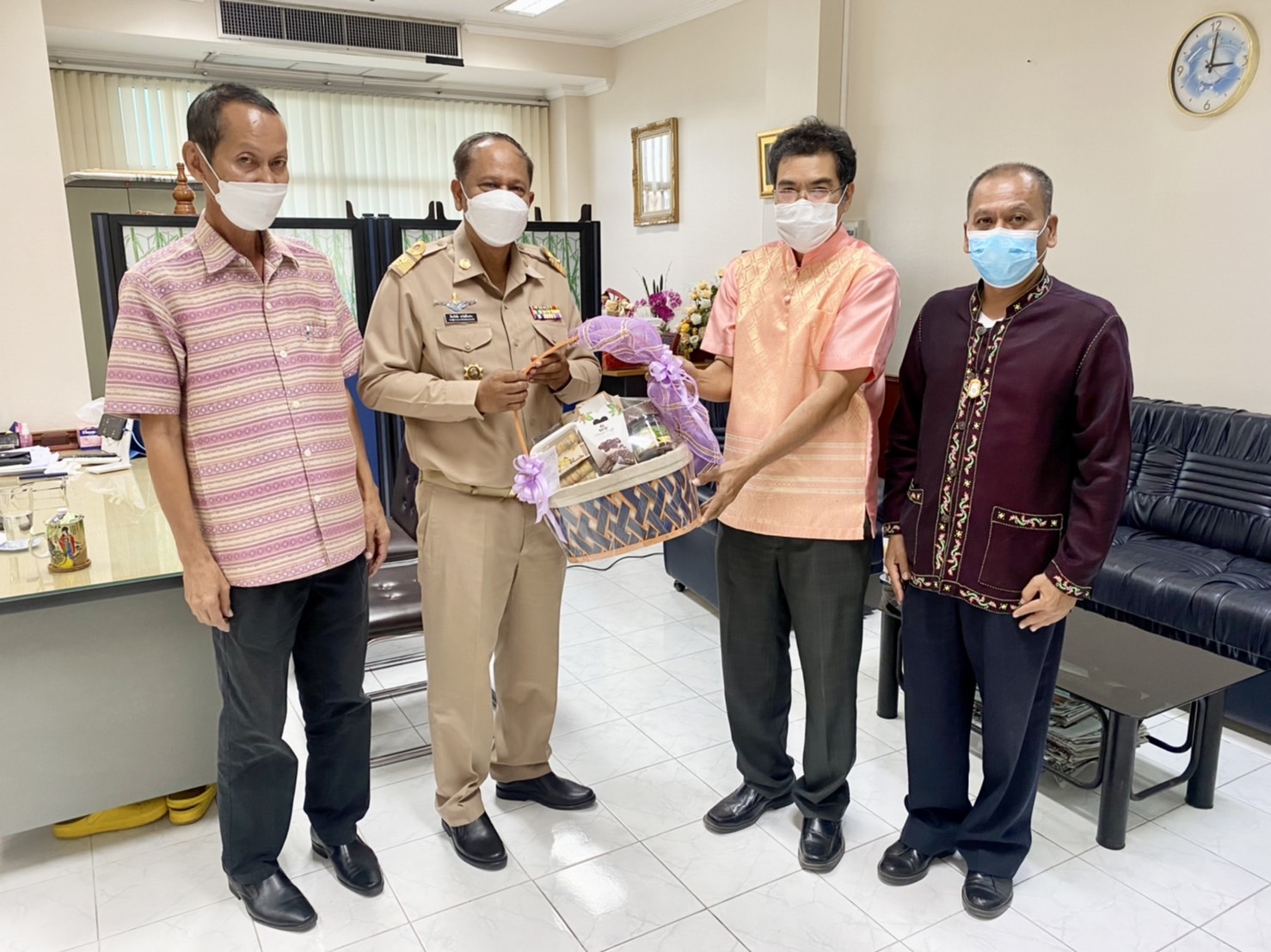 ??พช.นครนายก เข้าสวัสดีท่านรองผู้ว่าราชการจังหวัดนครนายก เนื่องในวาระดิถีขึ้นปีใหม่??