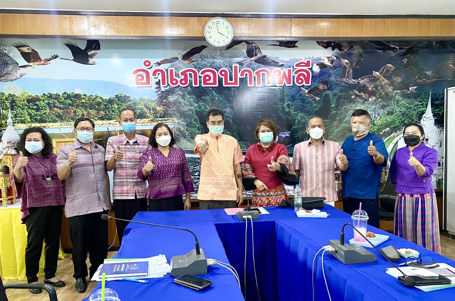 ??พช.นครนายก ประชุมติดตามผลการดำเนินงาน การขับเคลื่อนงานสำนักงานพัฒนาชุมอำเภอปากพลี
