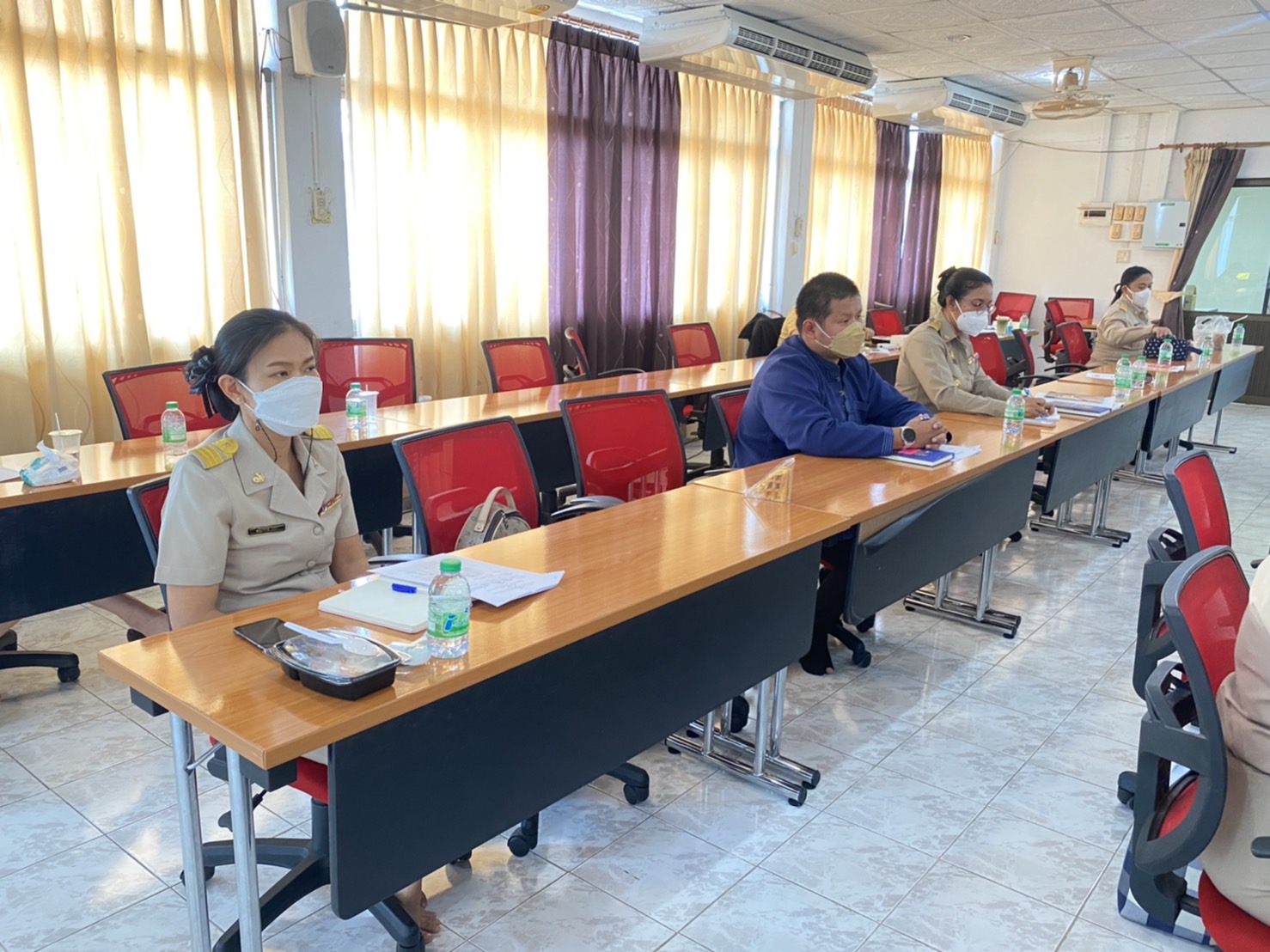 ??พช.นครนายก จัดประชุมเชิงปฏิบัติการดำเนินงานตามมาตรการปรับปรุงประสิทธิภาพในการปฏิบัติราชการ ประจำปีงบประมาณ พ.ศ.2565 ขับเคลื่อน Big data แพลทฟอร์มดิจิทัล “CDD EIS พกพา” และ “Click ชุมชน” สร้างความรู้ ความเข้าใจการใช้ประโยชน์จากระบบ Big Data เพื่อการพัฒนาชุมชน (Big Data Literacy)