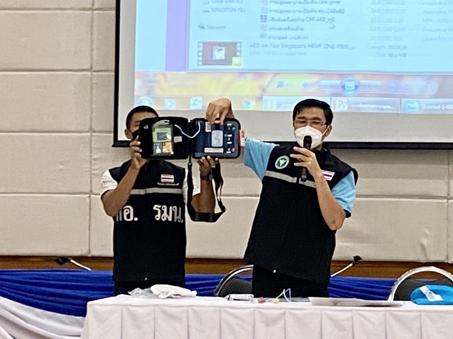 ??พช.นครนายก เข้าร่วมการอบรมเชิงปฏิบัติการ การเรียนรู้เครื่องกระตุกหัวใจไฟฟ้าอัตโนมัติ (AED) และการฟื้นคืนชีพ