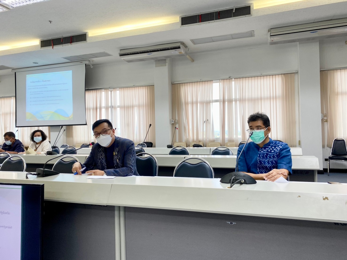 ??พช.นครนายก ประชุมกลไกขับเคลื่อนการพัฒนาเศรษฐกิจฐานรากระดับจังหวัด ครั้งที่ 1/2565