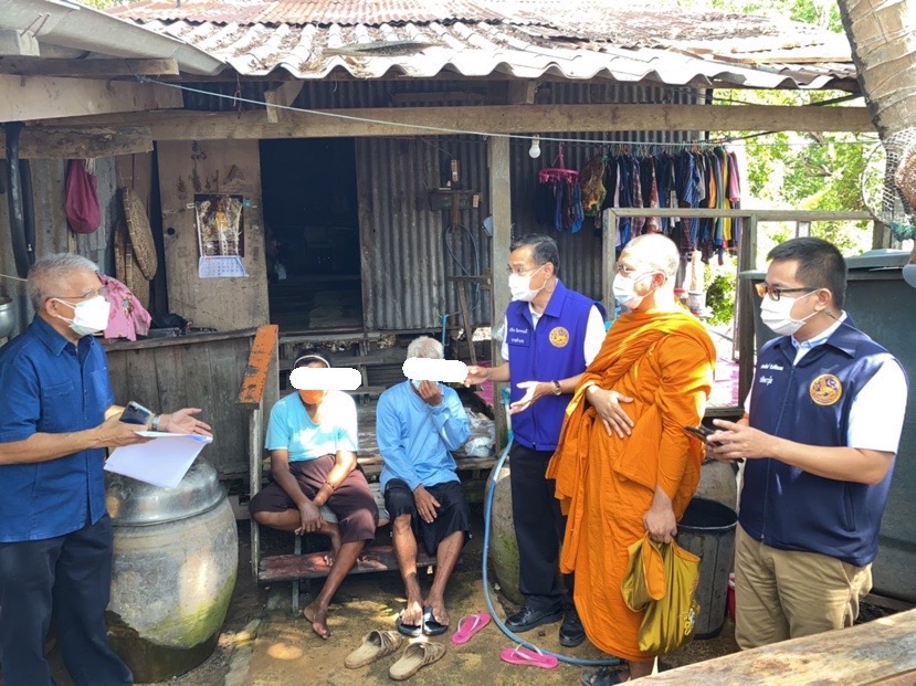 ลงพื้นที่เยี่ยมครัวเรือนเป้าหมายในปฏิบัติการ “KICK OFF เคาะประตูบ้าน”