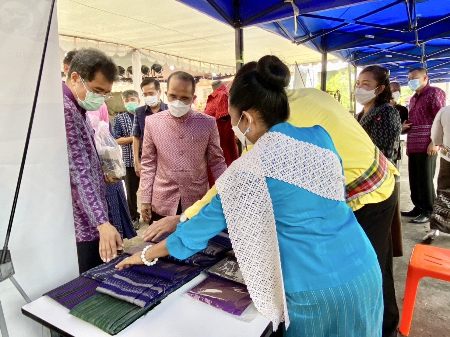 ??พช.นครนายก จัดงานมหกรรมการออมลดความเหลื่อมล้ำของประชาชนจังหวัดนครนายก ประจำปี 2565 ครบรอบ 48 ปี การก่อตั้งกลุ่มออมทรัพย์เพื่อการผลิต