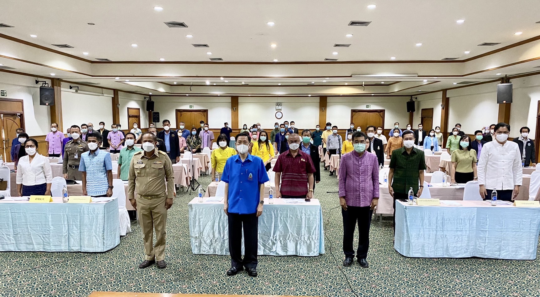 ??จังหวัดนครนายก จัดประชุมเชิงปฏิบัติการเพื่อซักซ้อมแนวทางการขับเคลื่อนศูนย์อำนวยการขจัดความยากจนและพัฒนาคนทุกช่วงวัยอย่างยั่งยืนตามหลักปรัชญาของเศรษฐกิจพอเพียง (ศจพ.) ในระดับพื้นที่ จังหวัดนครนายก