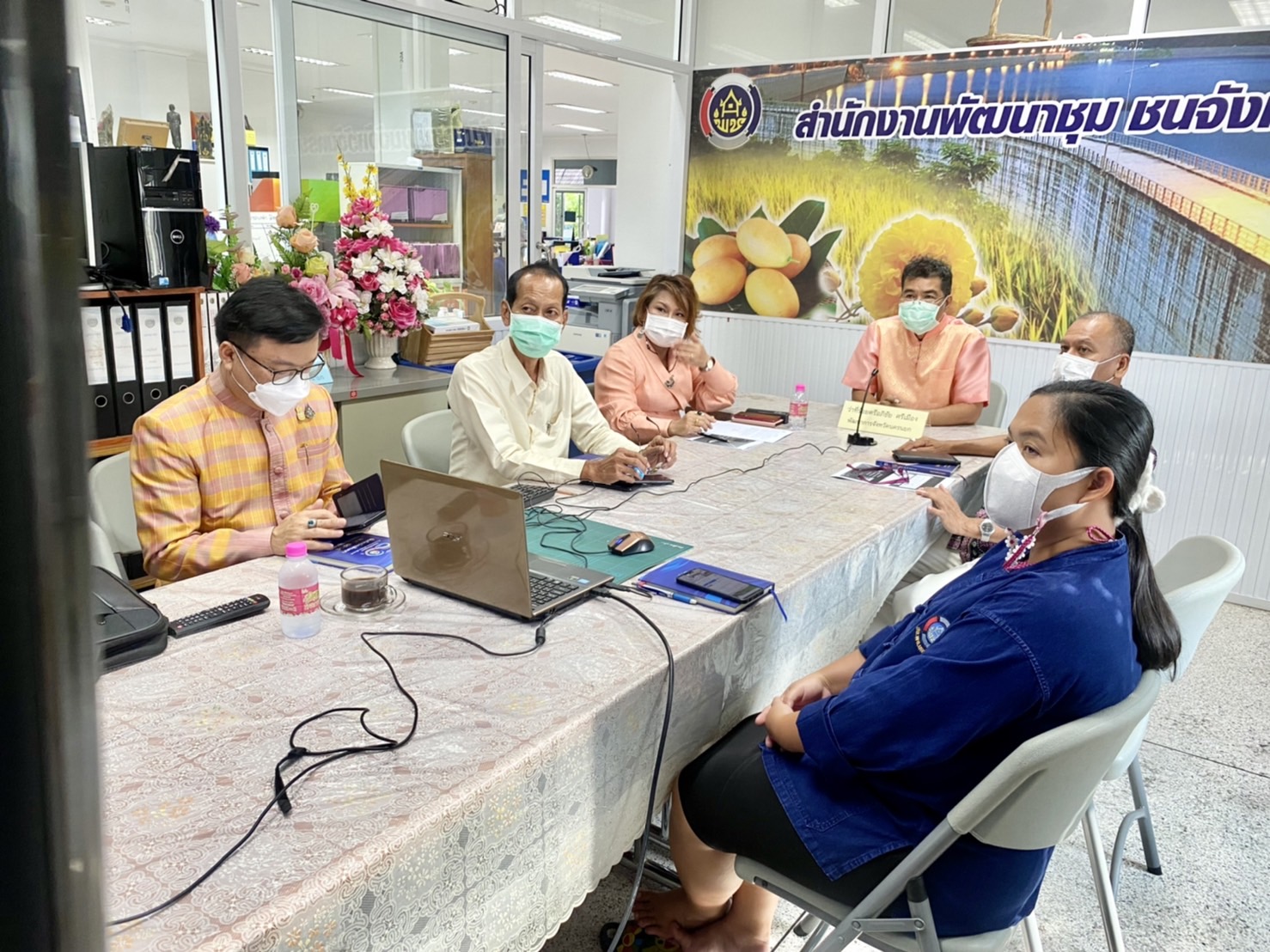 ??พช.นครนายก ร่วมการประชุมเชิงปฏิบัติการตรวจติดตามผลการดำเนินงานของหน่วยรับตรวจ รายไตรมาส ครั้งที่ 2/2565 ผ่านระบบ Zoom Cloud Meeting