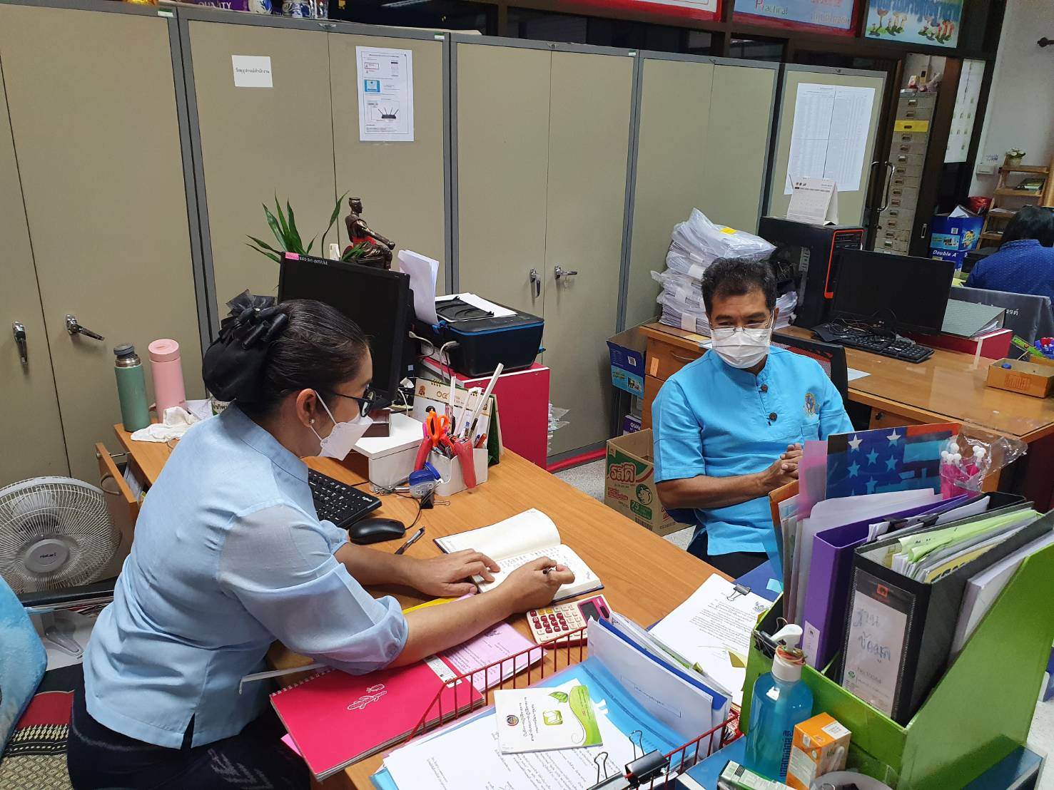 ? พช.นครนายก ออกติดตามและให้กำลังใจทีมงานพัฒนาชุมชนอำเภอ ในการขับเคลื่อนขจัดความยากจนและพัฒนาคนทุกช่วงวัยอย่างยั่งยืน ฯ ?