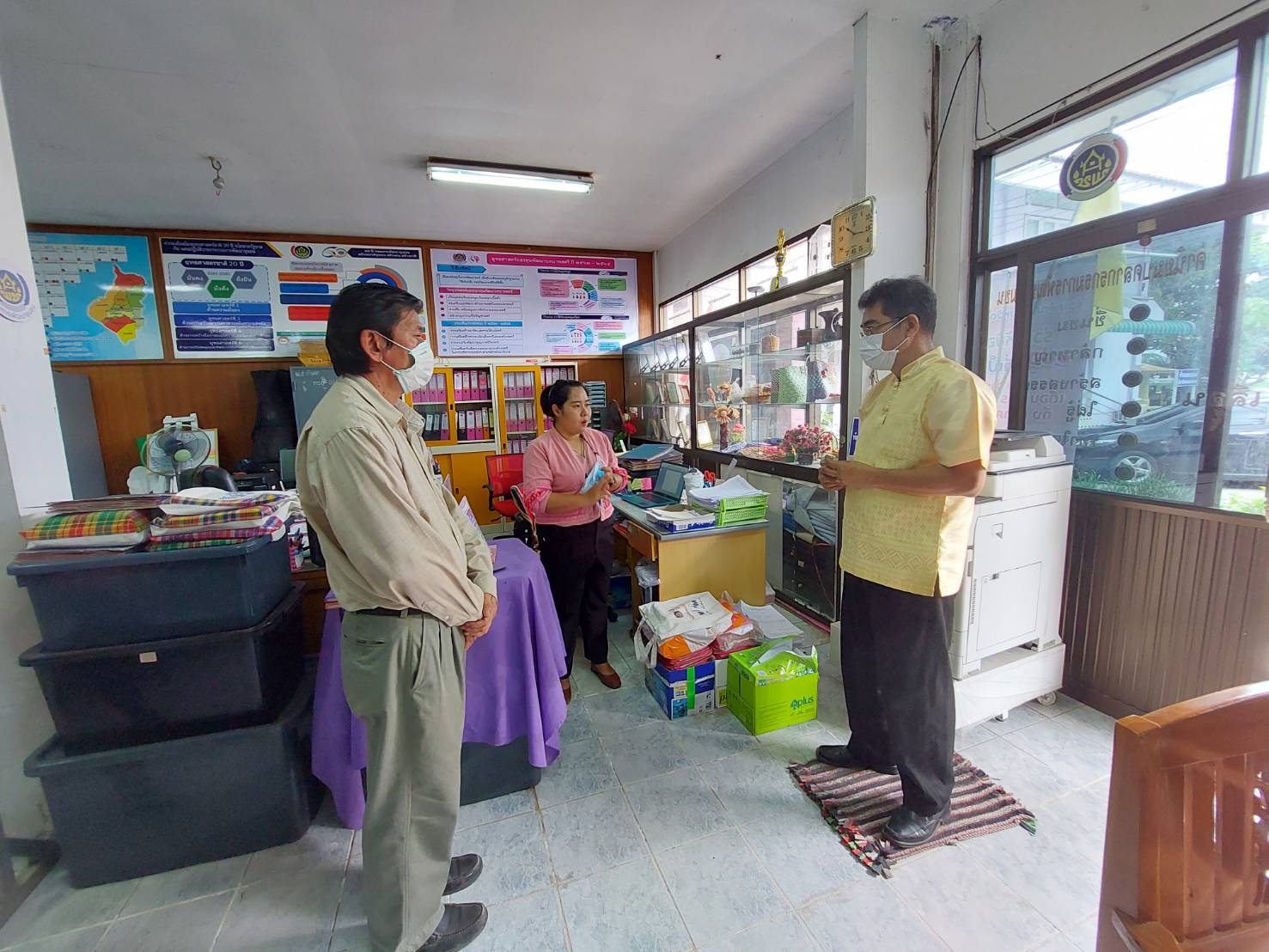 ? พช.นครนายก ออกติดตามและให้กำลังใจทีมงานพัฒนาชุมชนอำเภอ ในการขับเคลื่อนขจัดความยากจนและพัฒนาคนทุกช่วงวัยอย่างยั่งยืน ฯ ?