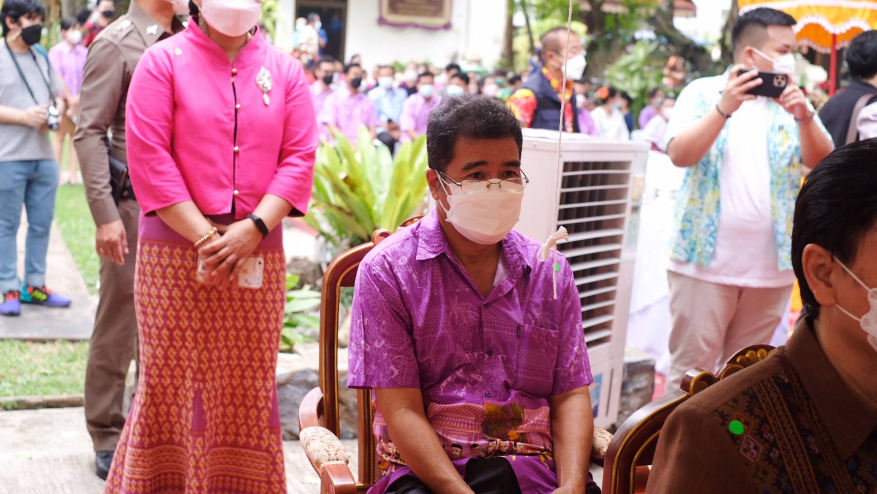 ? พช.นครนายก ร่วมพิธีกรรม “สูดเสื้อสูดผ้าไทยพวน” กิจกรรมสงกรานต์ปีใหม่ของชุมชนไทยพวน จังหวัดนครนายก ?