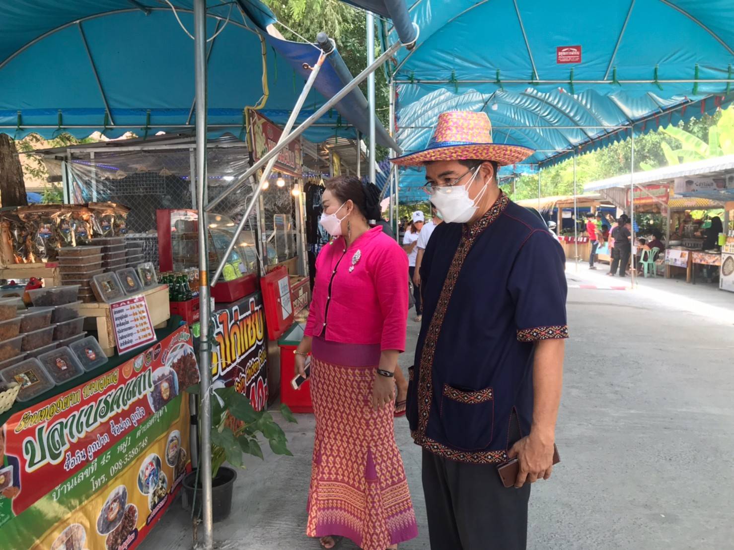 ? พช.นครนายก สำรวจติดตามการจำหน่ายสินค้าผลิตภัณฑ์ชุมชนช่วงเทศกาลสงกรานต์ ?