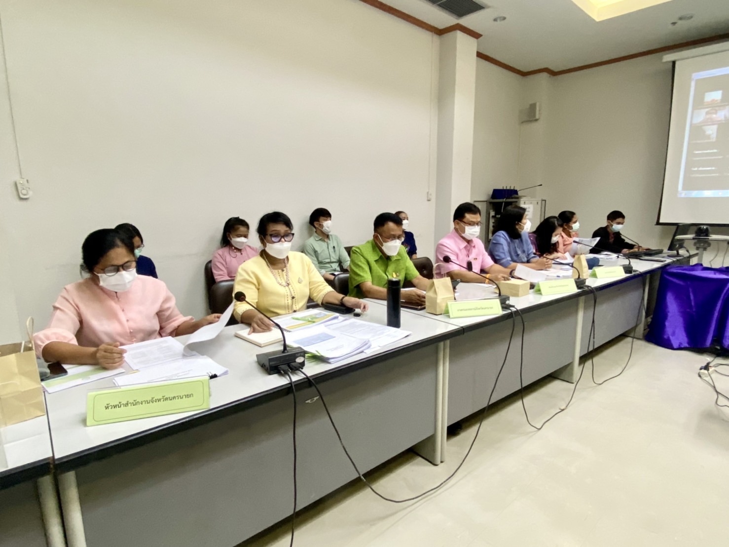 ??พช.นครนายก ร่วมประชุมติดตามความก้าวหน้าการขับเคลื่อน “วาระจังหวัดนครนายก” พ.ศ. 2565 ครั้งที่ 1/2565