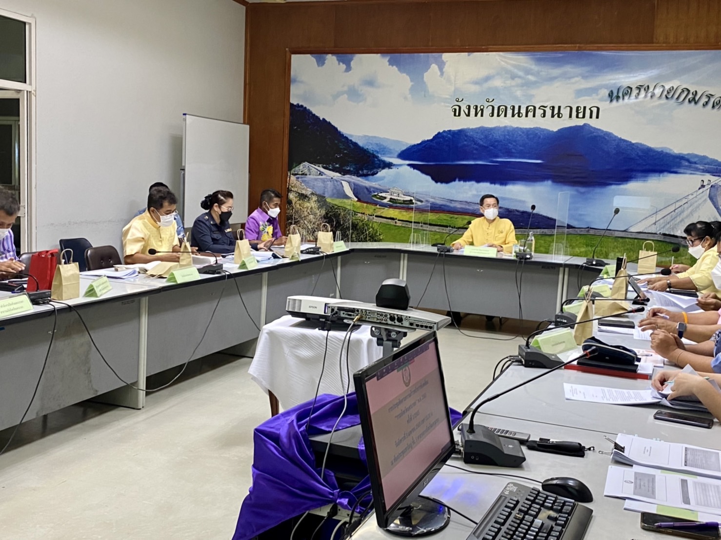 ??พช.นครนายก ร่วมประชุมติดตามความก้าวหน้าการขับเคลื่อน “วาระจังหวัดนครนายก” พ.ศ. 2565 ครั้งที่ 1/2565