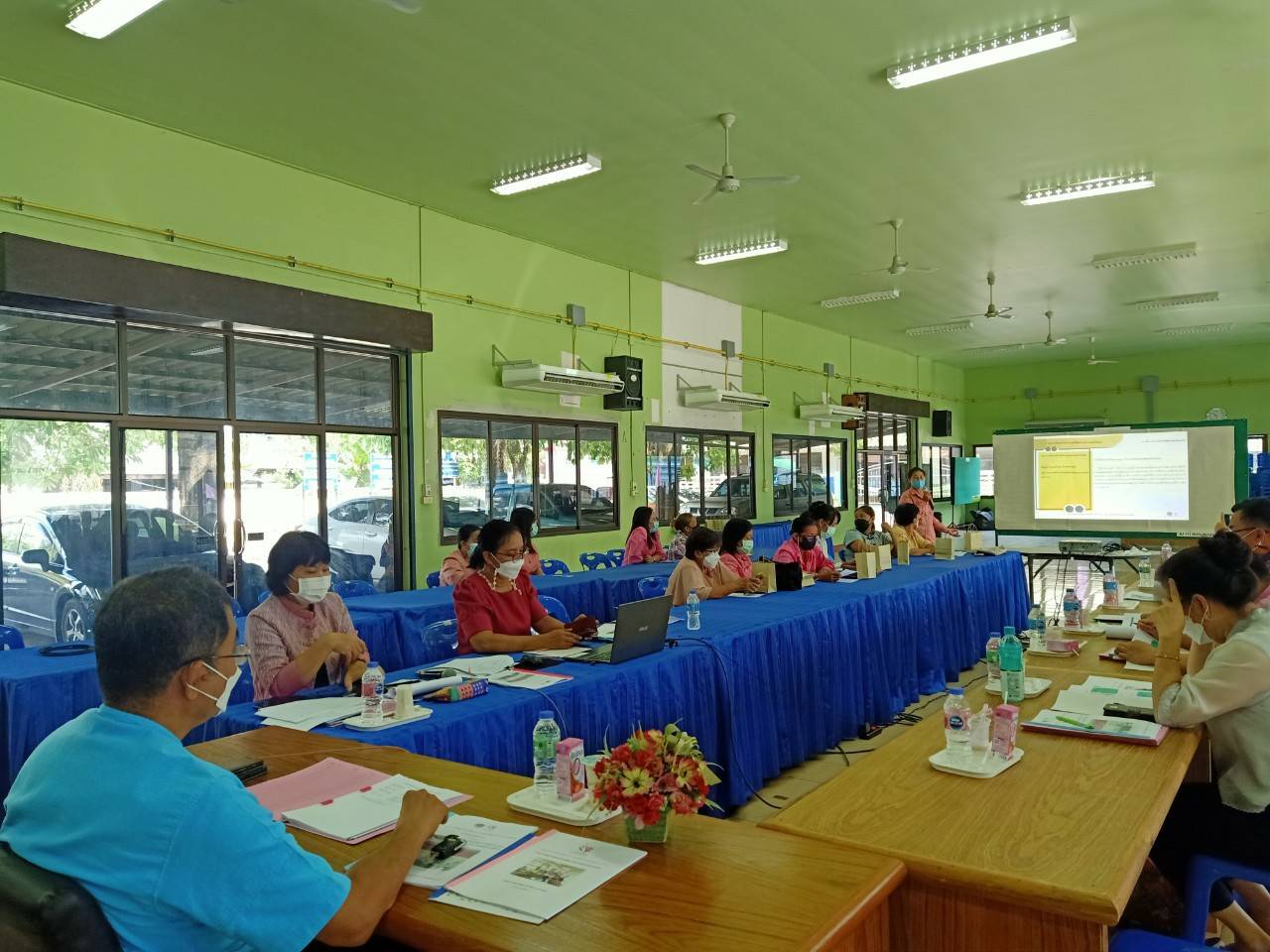 ? พช.นครนายก คัดเลือกคนกองทุนพัฒนาบทบาทสตรีดีเด่นระดับจังหวัด ตามโครงการเชิดชูเกียรติคนกองทุนพัฒนาบทบาทสตรี ประจำปี 2565 ?