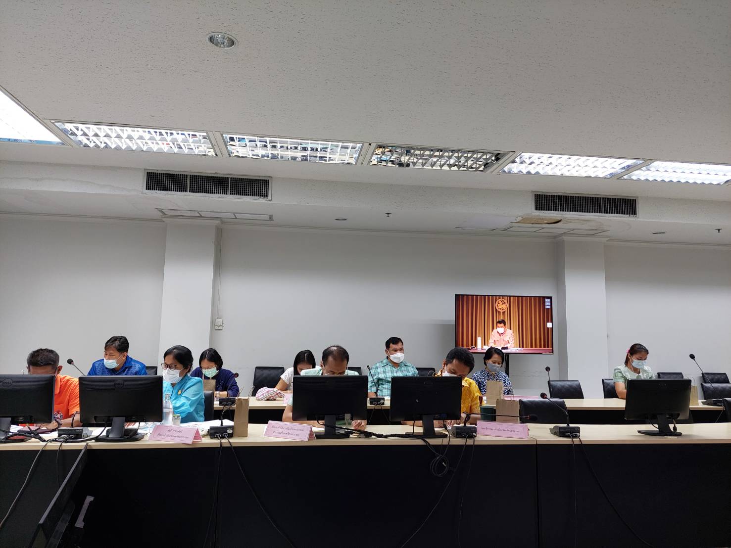 ? พัฒนาชุมชนจังหวัดนครนายก ร่วมประชุมขับเคลื่อนและติดตามนโยบายของรัฐบาล และภารกิจที่สำคัญของสำนักงานปลัดกระทรวงมหาดไทย ประจำปีงบประมาณ พ.ศ.2565 ผ่านระบบวีดิทัศน์ทางไกล (VCS)