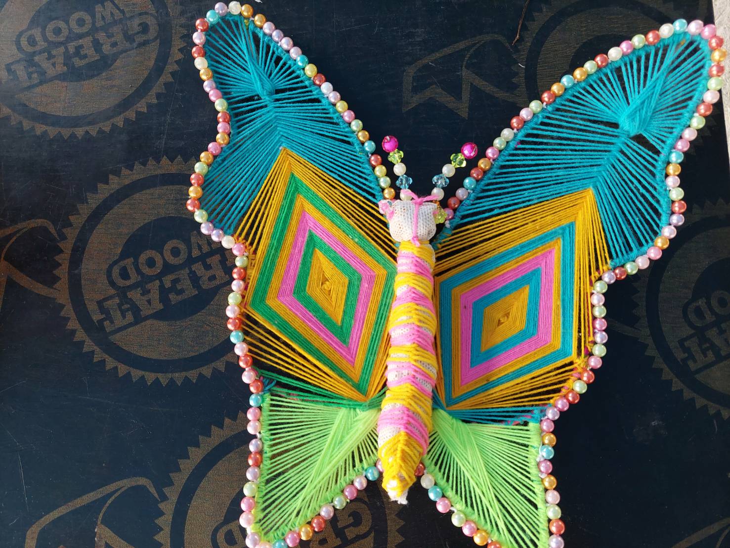 ? พัฒนาชุมชนจังหวัดนครนายก ติดตามการจัดทำตัวผีเสื้อประดิษฐ์ เทิดพระเกียรติสมเด็จพระนางเจ้าสิริกิต์ พระบรมราชินีนาถ พระบรมราชชนนีพันปีหลวง