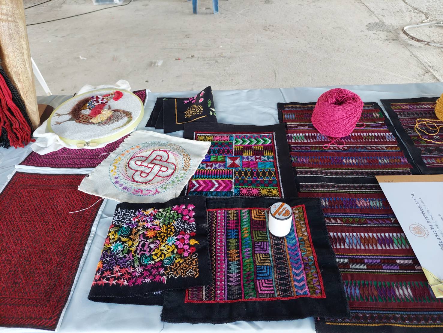 ? พัฒนาชุมชนจังหวัดนครนายก ติดตามการจัดทำตัวผีเสื้อประดิษฐ์ เทิดพระเกียรติสมเด็จพระนางเจ้าสิริกิต์ พระบรมราชินีนาถ พระบรมราชชนนีพันปีหลวง