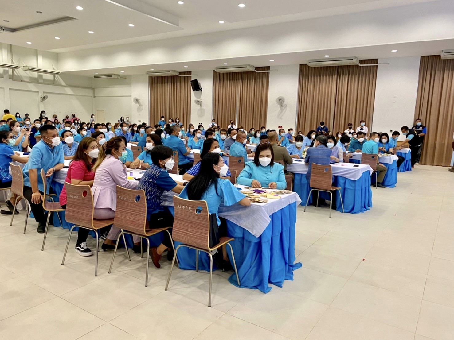 ?? พช.นครนายก ร่วมแถลงข่าวกิจกรรมประดิษฐ์ผีเสื้อ จากผ้าตามอัตลักษณ์ของจังหวัดนครนายก รวมใจแสดงพลังแห่งความจงรักภักดี เพื่อนำไปประดับนิทรรศการเฉลิมพระเกียรติ สมเด็จพระนางเจ้าสิริกิต์ พระบรมราชินีนาถ พระบรมราชชนนีพันปีหลวง เนื่องในโอกาสมหามงคลเฉลิมพระชนมพรรษา 90 พรรษา 12 สิงหาคม 2565