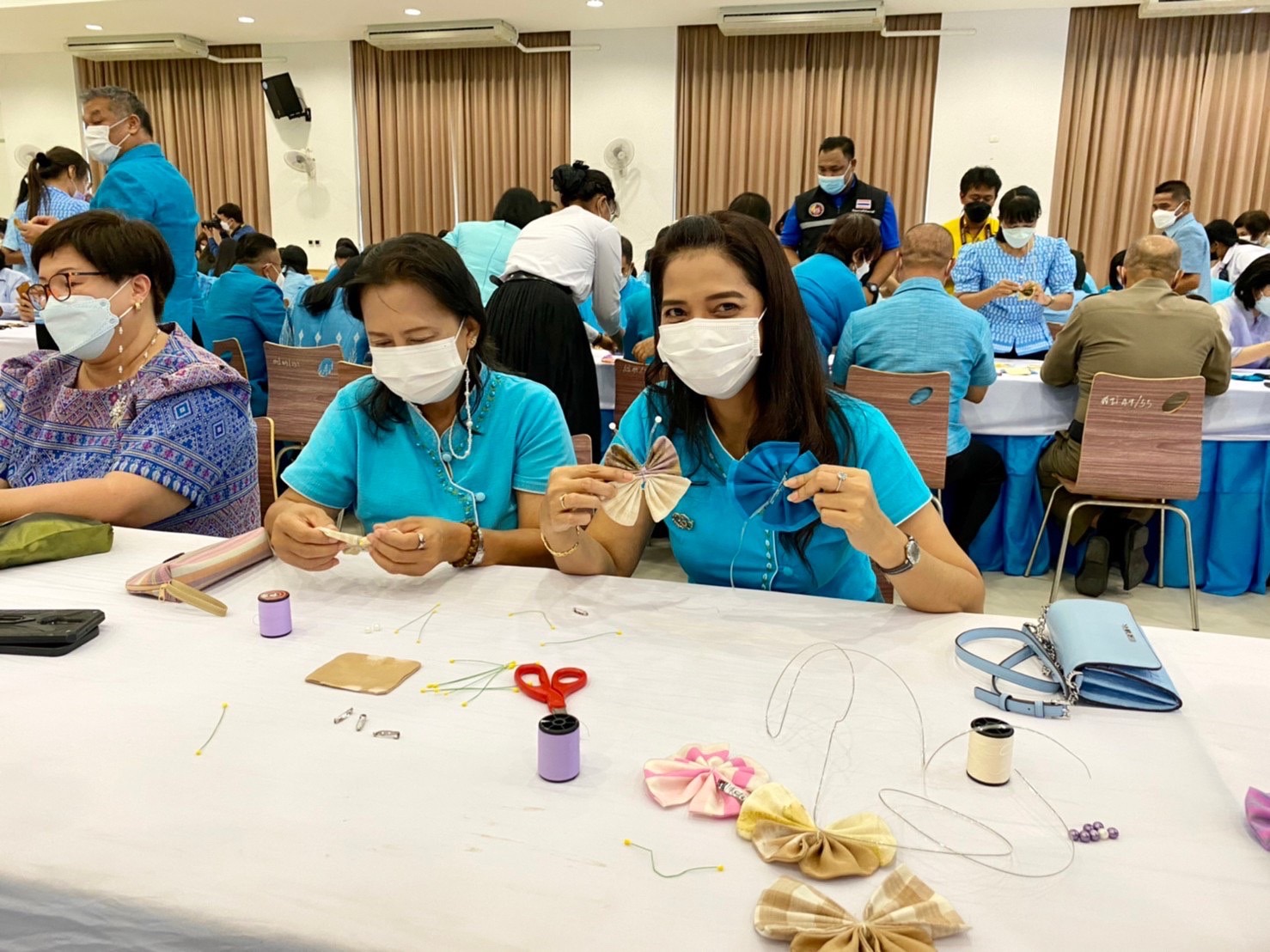 ?? พช.นครนายก ร่วมแถลงข่าวกิจกรรมประดิษฐ์ผีเสื้อ จากผ้าตามอัตลักษณ์ของจังหวัดนครนายก รวมใจแสดงพลังแห่งความจงรักภักดี เพื่อนำไปประดับนิทรรศการเฉลิมพระเกียรติ สมเด็จพระนางเจ้าสิริกิต์ พระบรมราชินีนาถ พระบรมราชชนนีพันปีหลวง เนื่องในโอกาสมหามงคลเฉลิมพระชนมพรรษา 90 พรรษา 12 สิงหาคม 2565