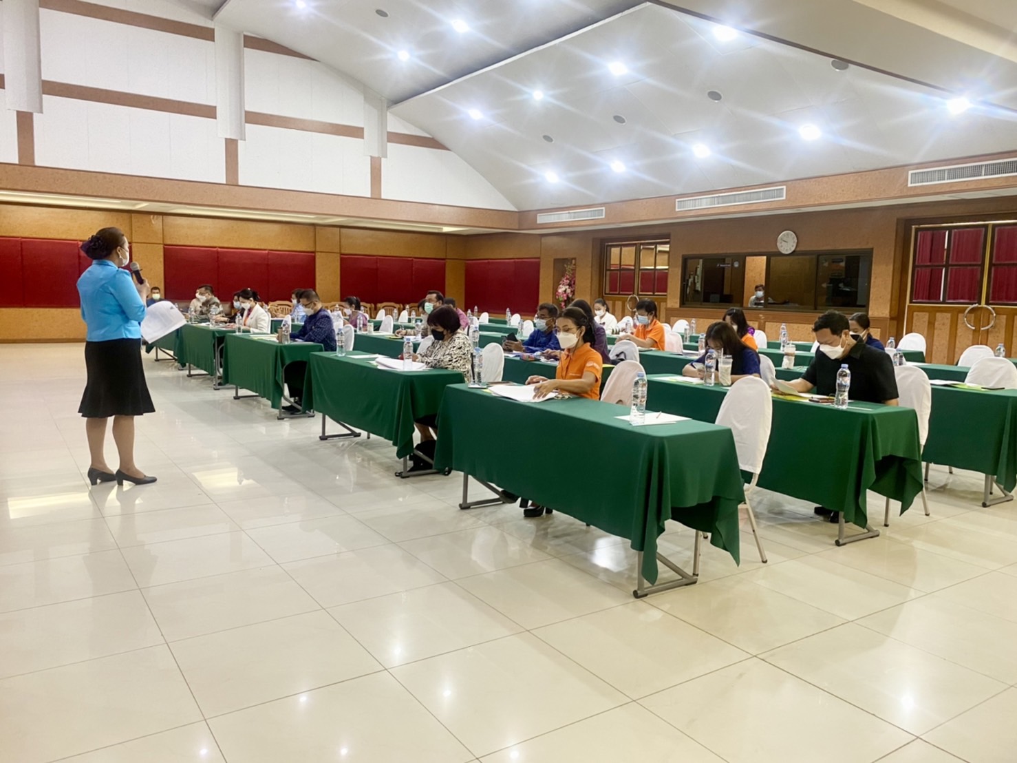 ?? พช.นครนายก จัดประชุมคณะกรรมการ คณะทำงาน และผู้เกี่ยวข้องกับการคัดสรร แนวทางการคัดสรร สุดยอดหนึ่งตำบลหนึ่งผลิตภัณฑ์ไทย ปี พ.ศ. 2565 (OTOP Product Champion : OPC) ระดับจังหวัด ครั้งที่ 1/2565