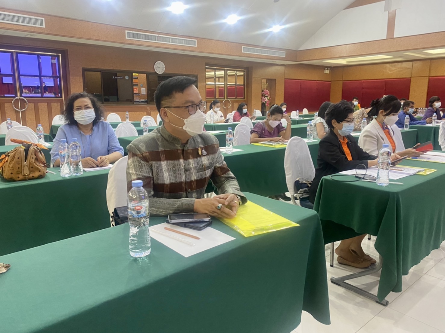 ?? พช.นครนายก จัดประชุมคณะกรรมการ คณะทำงาน และผู้เกี่ยวข้องกับการคัดสรร แนวทางการคัดสรร สุดยอดหนึ่งตำบลหนึ่งผลิตภัณฑ์ไทย ปี พ.ศ. 2565 (OTOP Product Champion : OPC) ระดับจังหวัด ครั้งที่ 1/2565