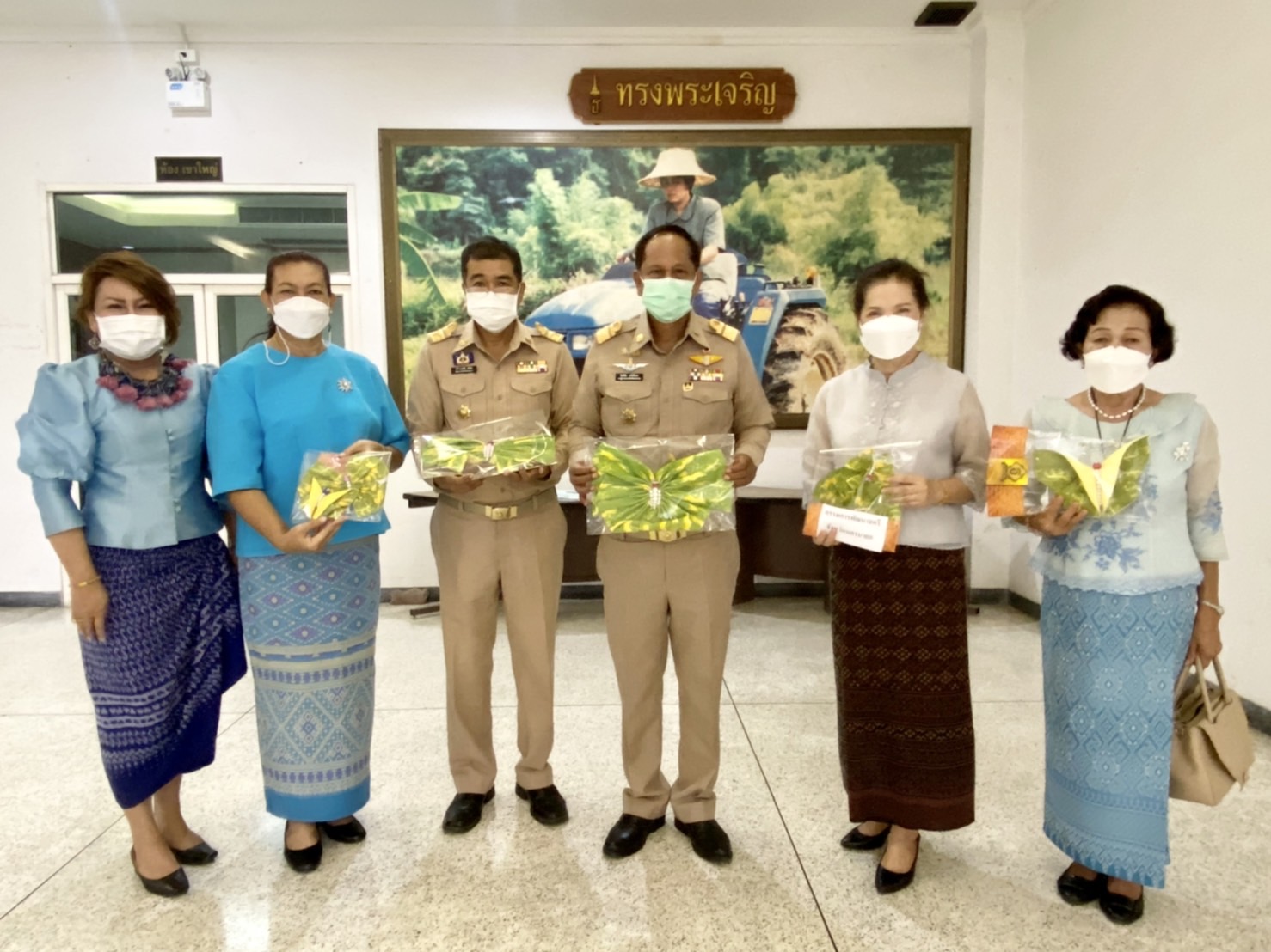 ?? พช.นครนายก นำส่ง “ผีเสื้อแห่งความจงรักภักดี” เพื่อนำไปประกวดระดับจังหวัด ??