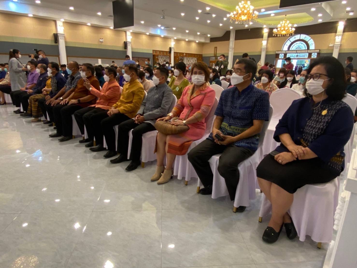 ?? พช.นครนายก ร่วมโครงการพัฒนาศักยภาพและเพิ่มช่องทางการตลาดให้กับผู้ประกอบการ OTOP ผ้าไทย (Coaching ผ้าขิตลายนารีรัตนราชกัญญา)