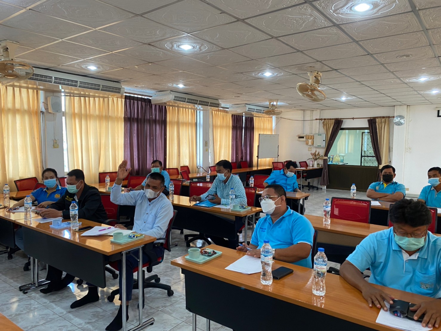 ??พช.นครนายก เข้าร่วมประชุมคณะกรรมการเครือข่ายกองทุนแม่ของแผ่นดินจังหวัดนครนายก