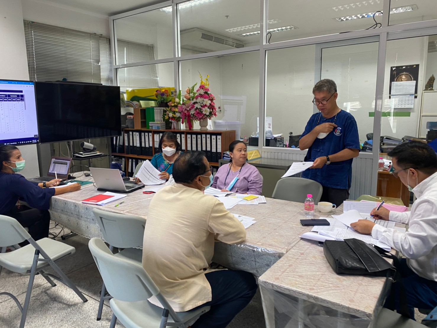 ??พช.นครนายก ร่วมประชุมกลุ่มออมทรัพย์เพื่อการผลิต และโครงการแก้ไขปัญหาความยากจน (กข.คจ.)