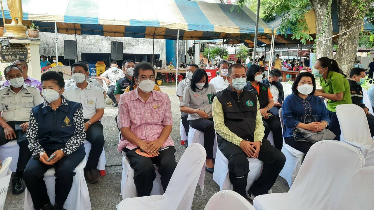 ? พช.นครนายก ร่วมโครงการ ” หน่วยบำบัดทุกข์ บำรุงสุข สร้างรอยยิ้มและความปรองดองสมานฉันท์ให้ประชาชนจังหวัดนครนายก” ครั้งที่ 10/2565 ?