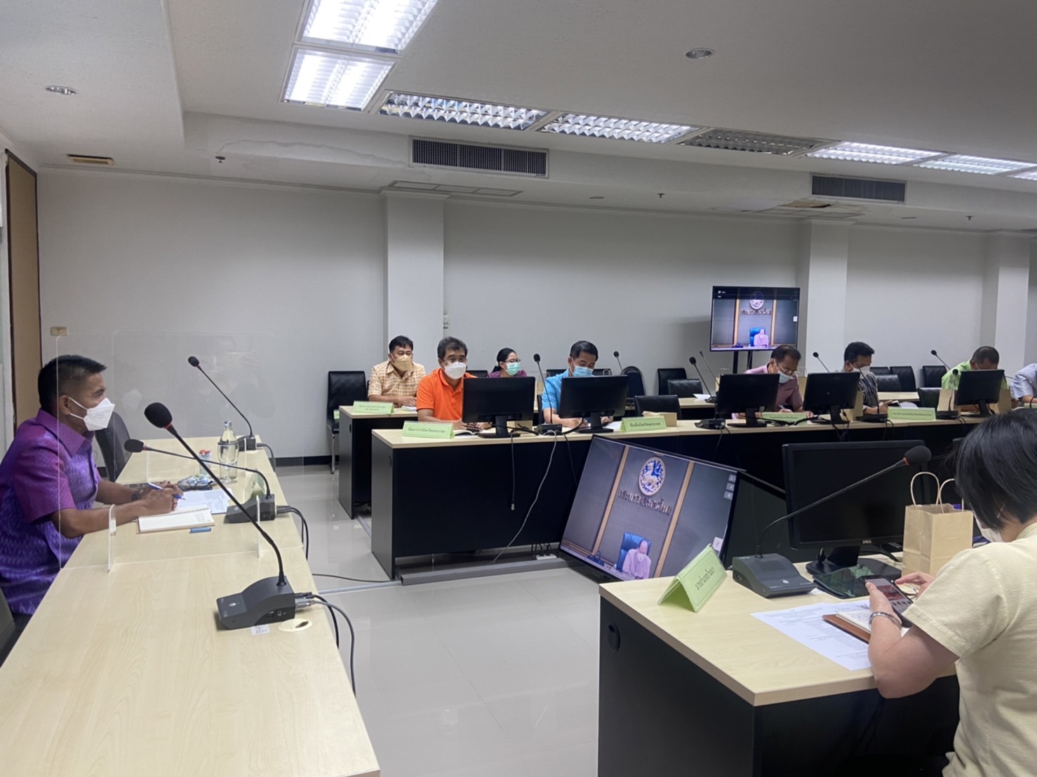 ?พช.นครนายก ร่วมรับฟังการประชุมขับเคลื่อนและติดตามนโยบายของรัฐบาลและภารกิจของกระทรวงมหาดไทยประจำปีงบประมาณ พ.ศ.2565 ผ่านระบบวีดิทัศน์ทางไกล (vcs)